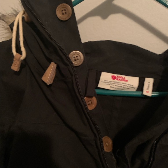 FJÄLLRAVEN Iceland anorak - Picture 2 of 5
